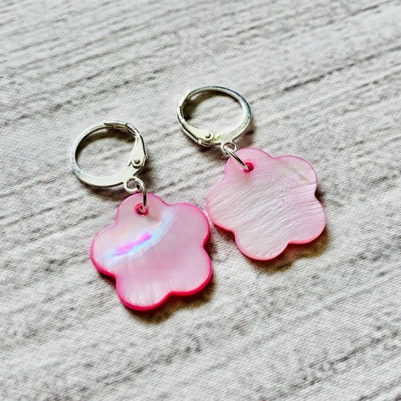 Pink Mother of Pearl Shell & Flower Hoop Earrings - Picture 5 of 5